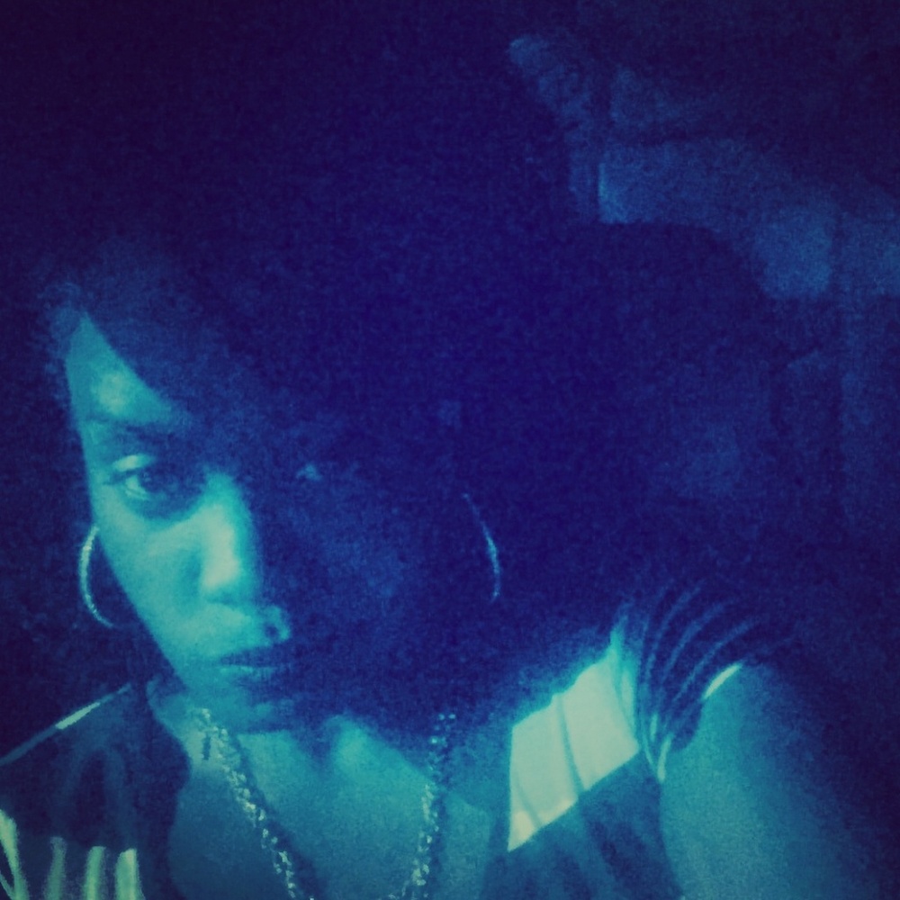 Meet your Posher, Asha lee